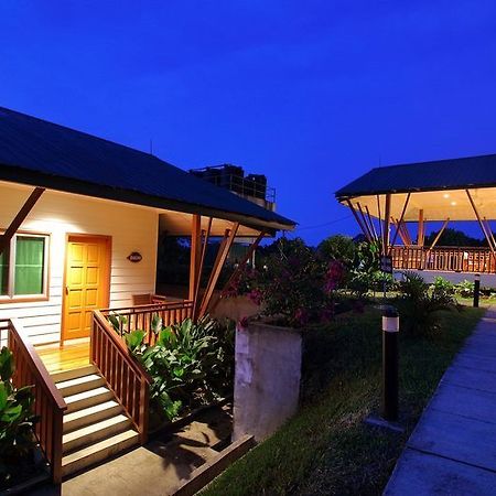 Nature Lodge Sepilok Sandakan Exterior photo